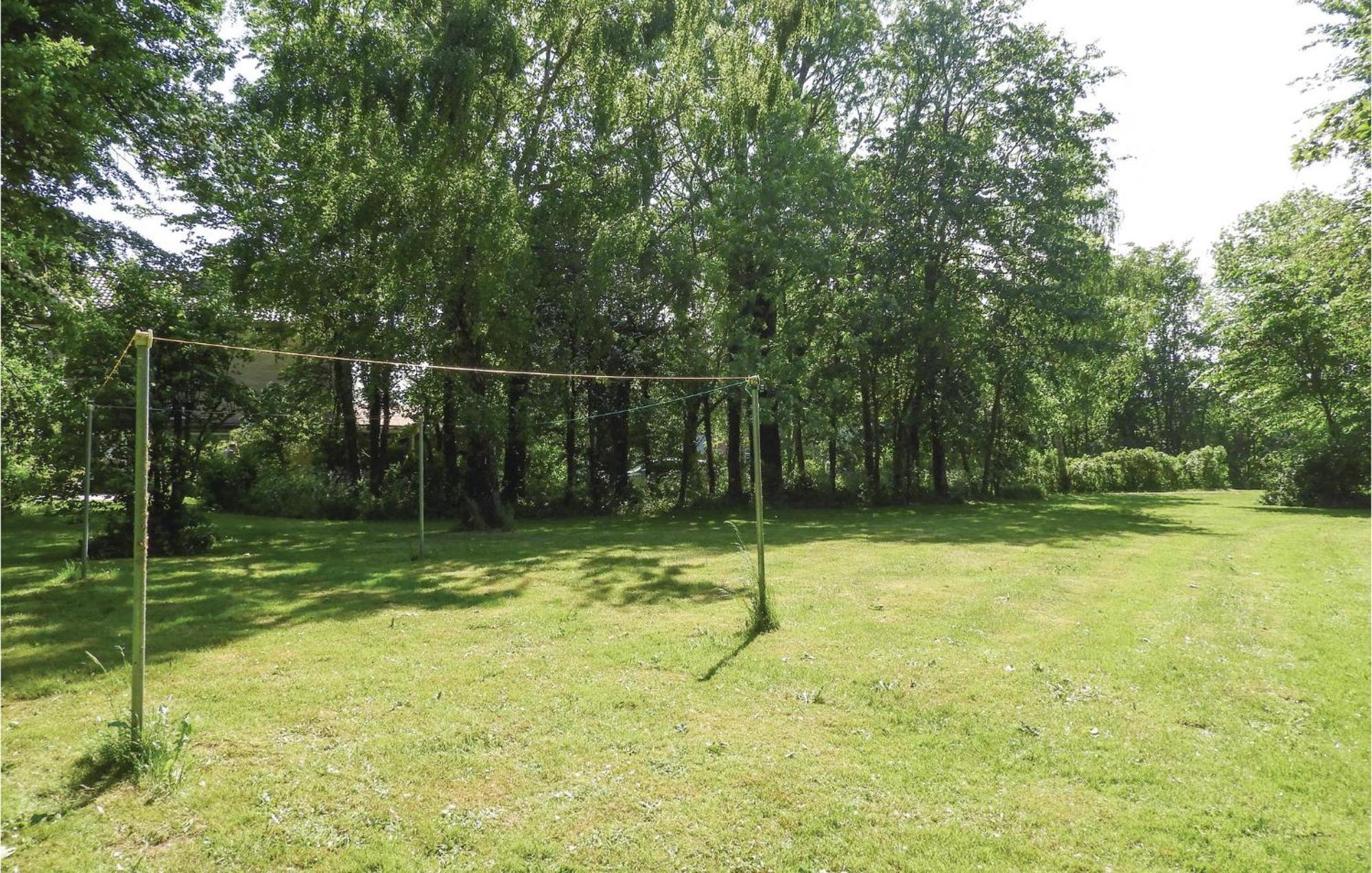 1 Bedroom Awesome Apartment In St, Annen Sankt Annen Esterno foto